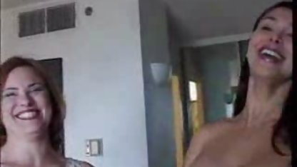 Anda banci pantat terlihat baik dalam bokep semi korea terbaik gaun ini