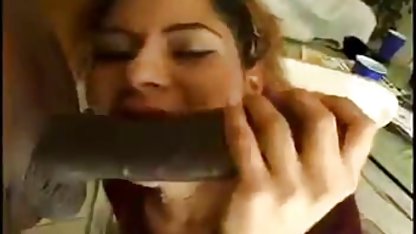 Dora Venter dalam korea artis bokep gaun pembantu